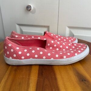 City Sneaks pink white‎ polka dot slip on size 6